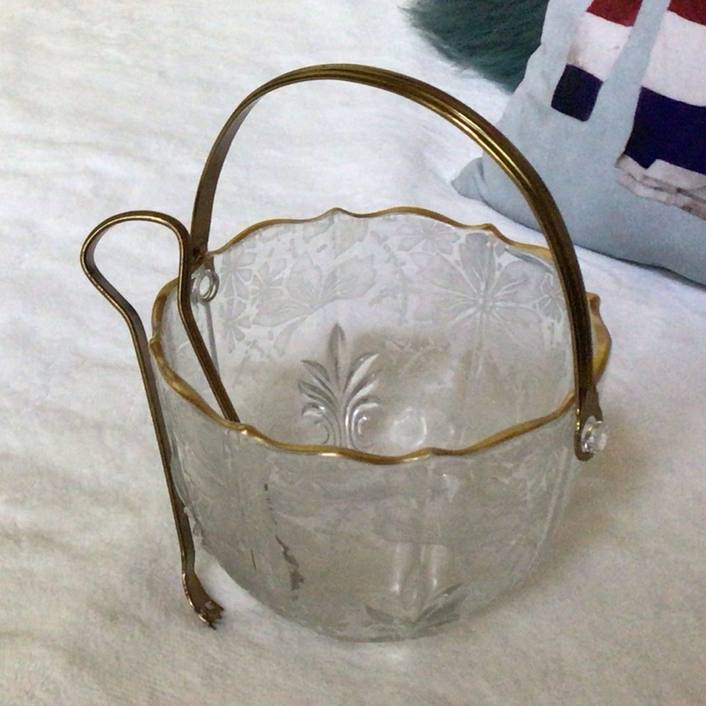 VTG FOSTORIA BAROQUE ETCHED GLASS ICE BUCKET WITH HANDLE &TONGS - Picture 2 of 11
